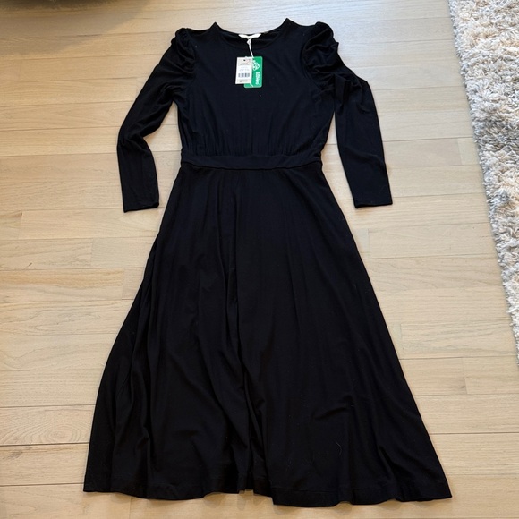 NWT Elegant Black Long Sleeve Dress - Picture 1 of 3